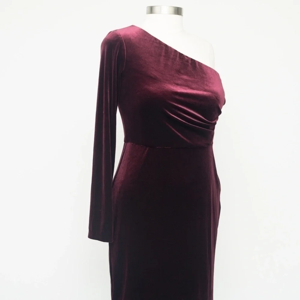 Alex &‎ Eve. One shoulder sheath dress.